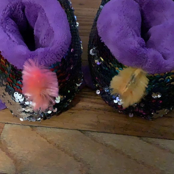 Build-A-Bear Sequin Slippers - Picture 4 of 6